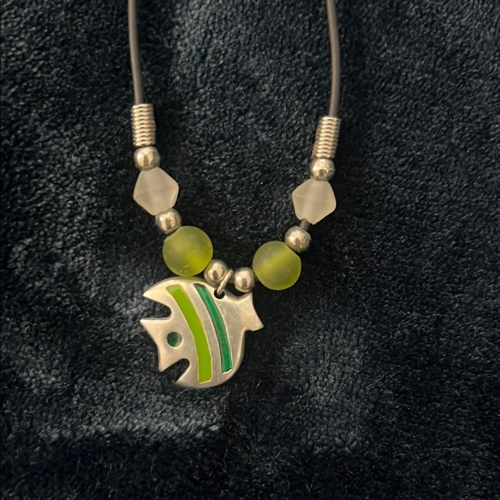 Elegant Green Beaded Fish Necklace - Picture 3 of 3